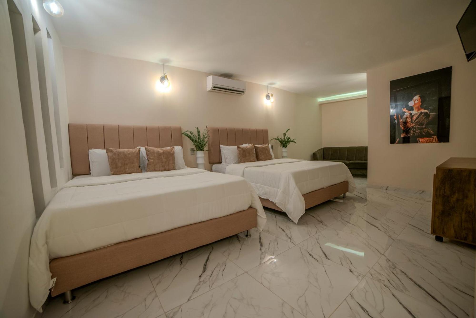 Hotel Bali At Poblado Медельїн Екстер'єр фото