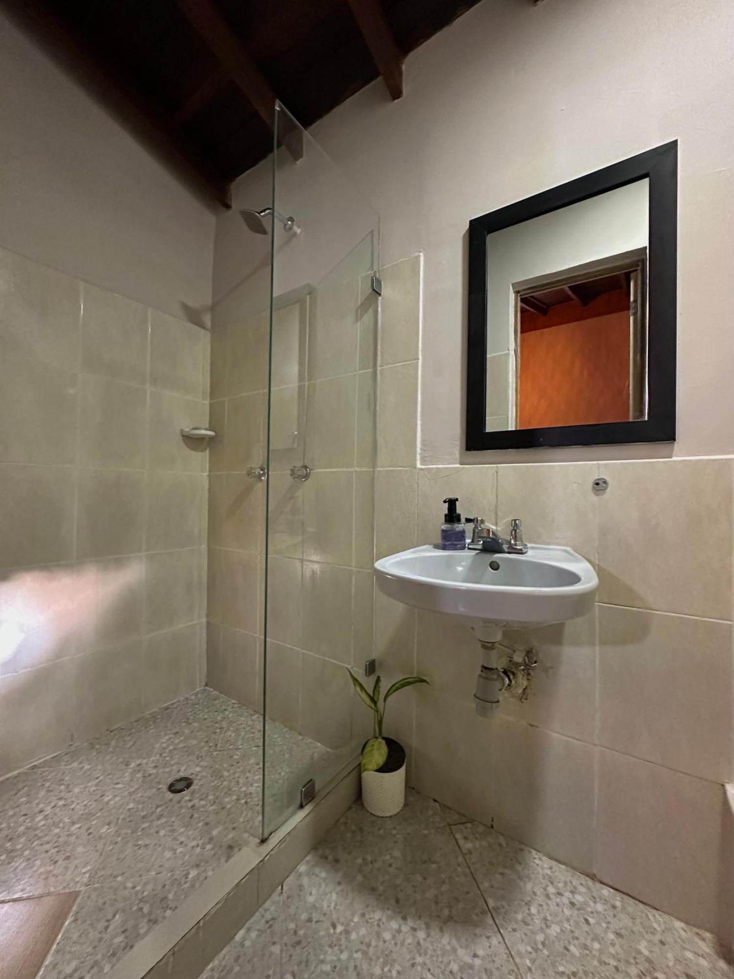 Hotel Bali At Poblado Медельїн Екстер'єр фото