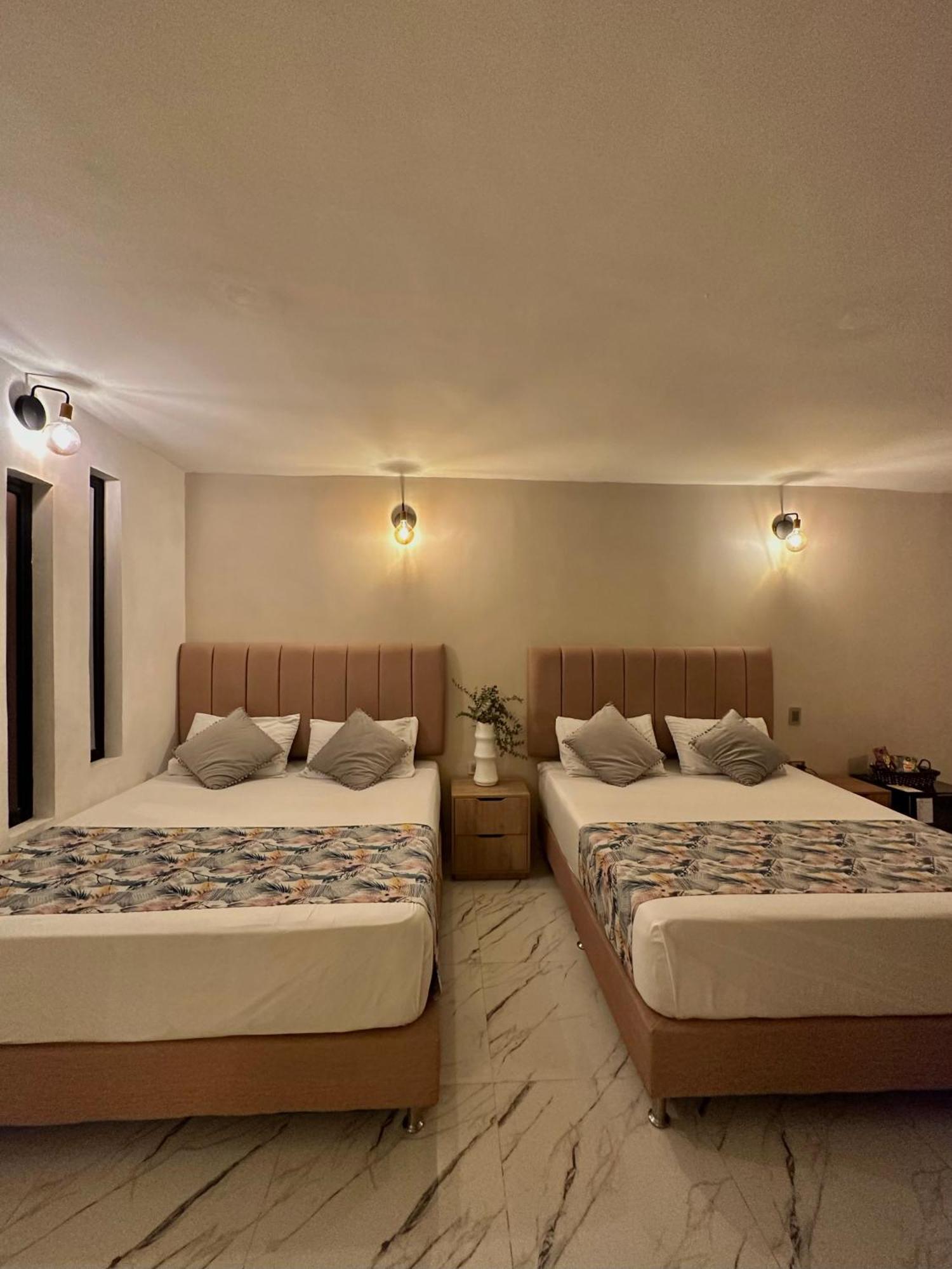 Hotel Bali At Poblado Медельїн Екстер'єр фото