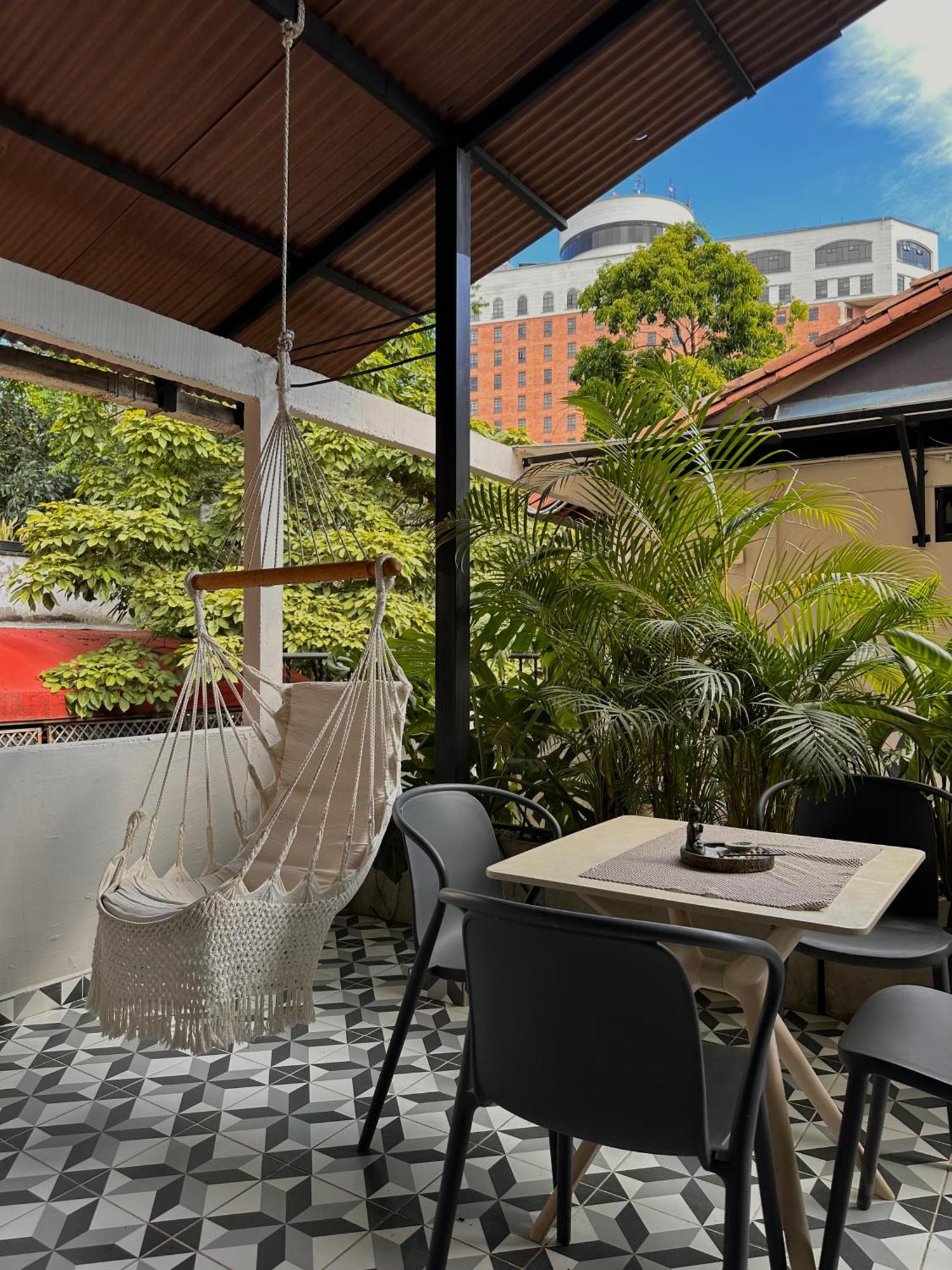 Hotel Bali At Poblado Медельїн Екстер'єр фото