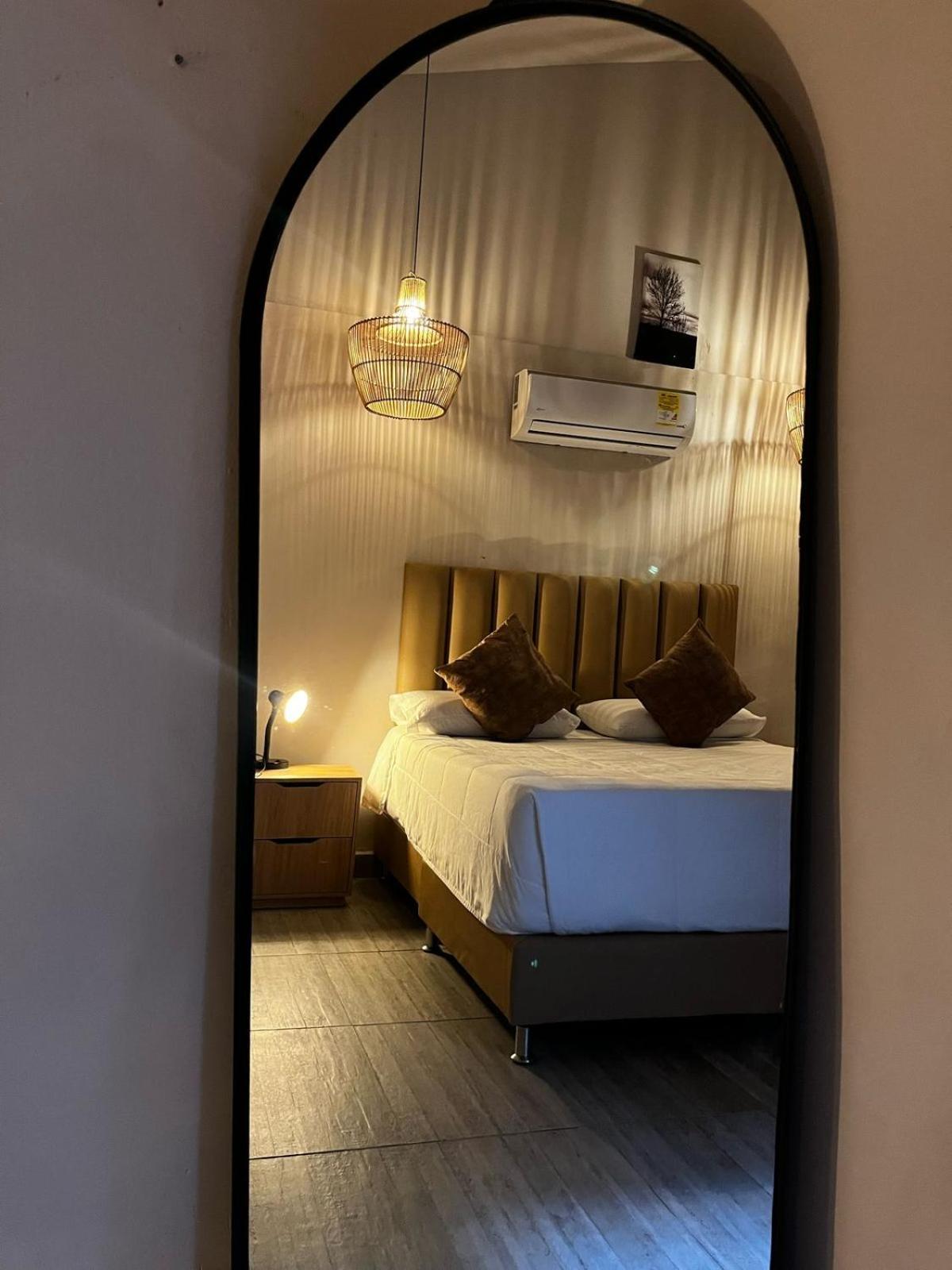 Hotel Bali At Poblado Медельїн Екстер'єр фото