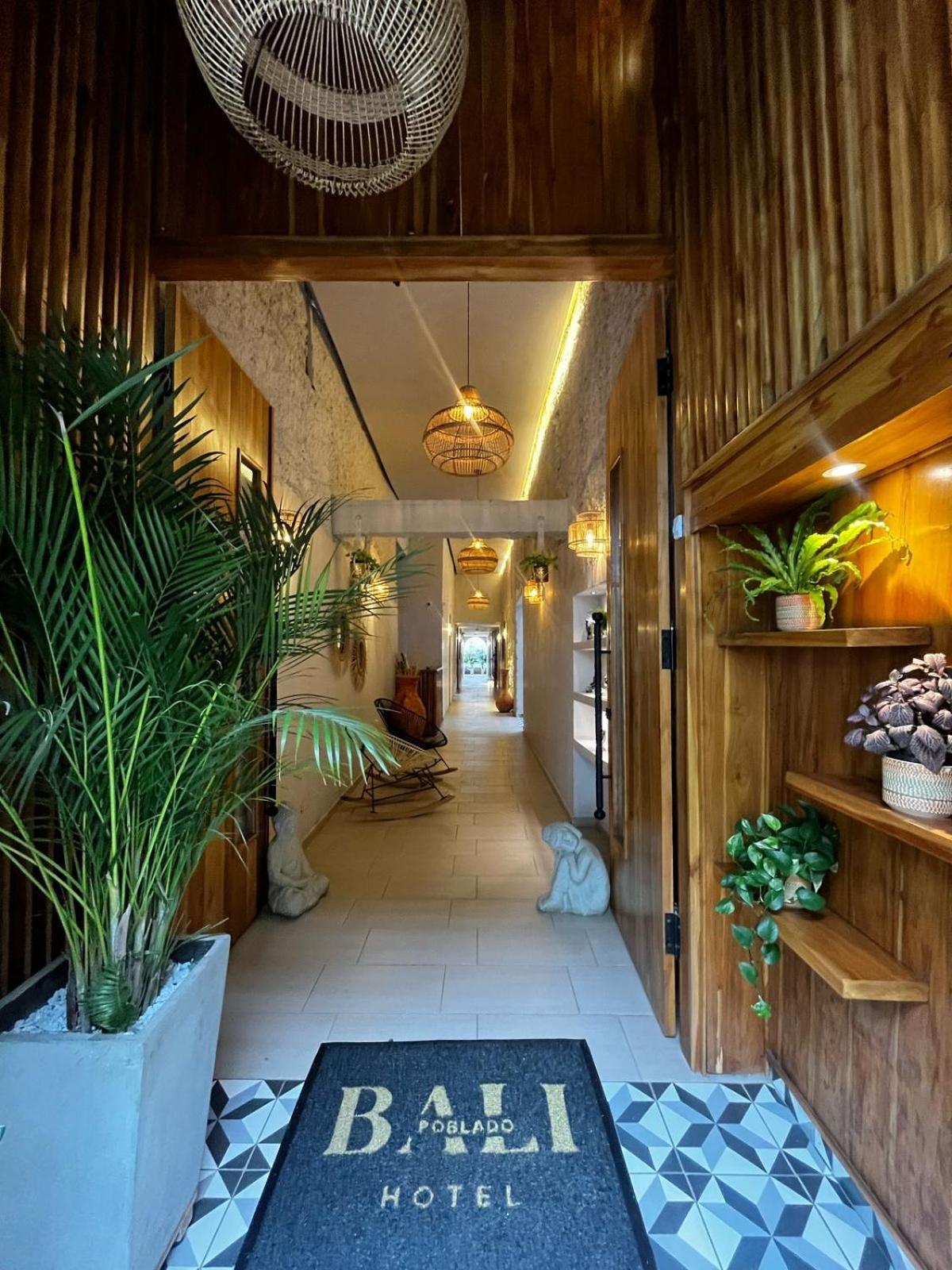 Hotel Bali At Poblado Медельїн Екстер'єр фото